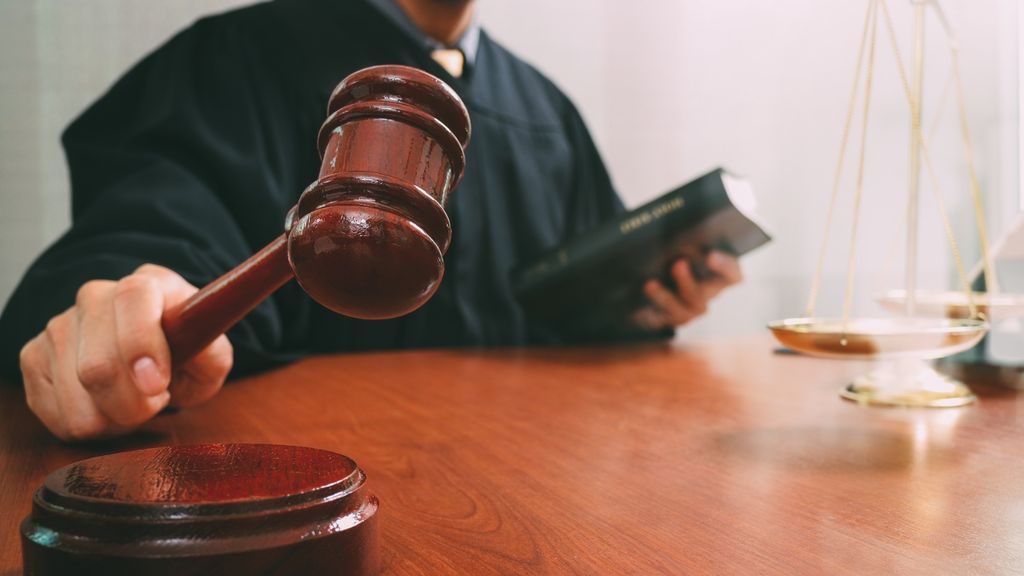 представительство в суде
